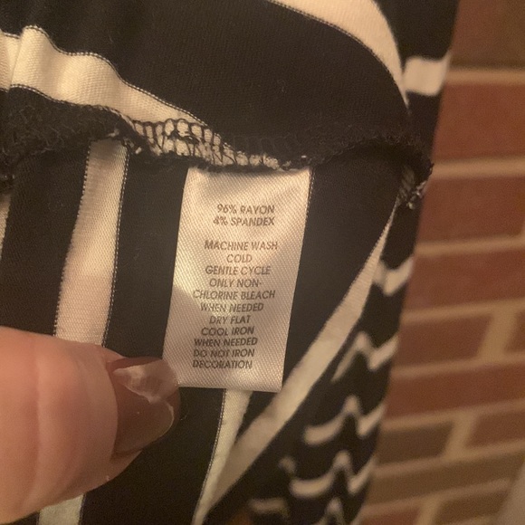 Loft Outlet Sz Md Top - Picture 4 of 6